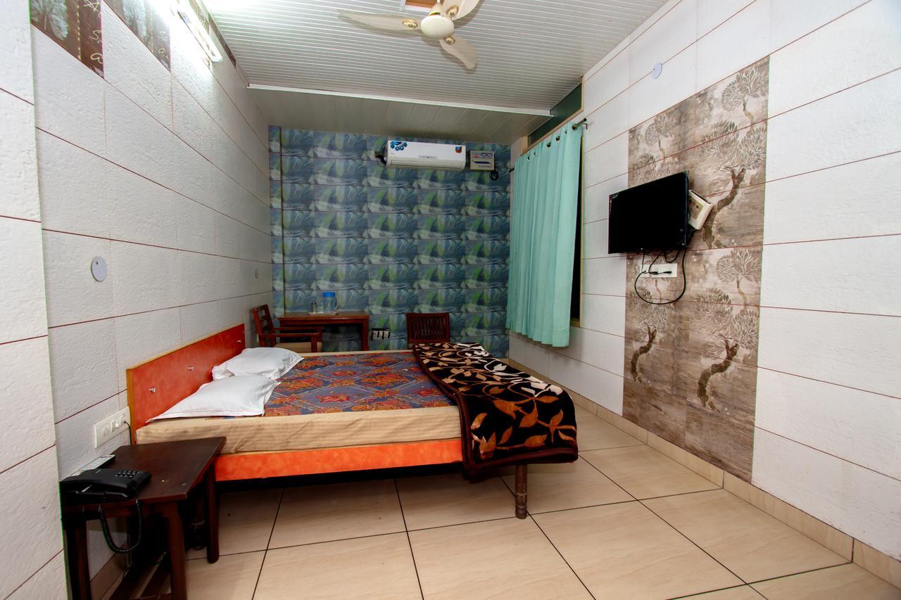 National Guest House Jalandhar Exterior foto
